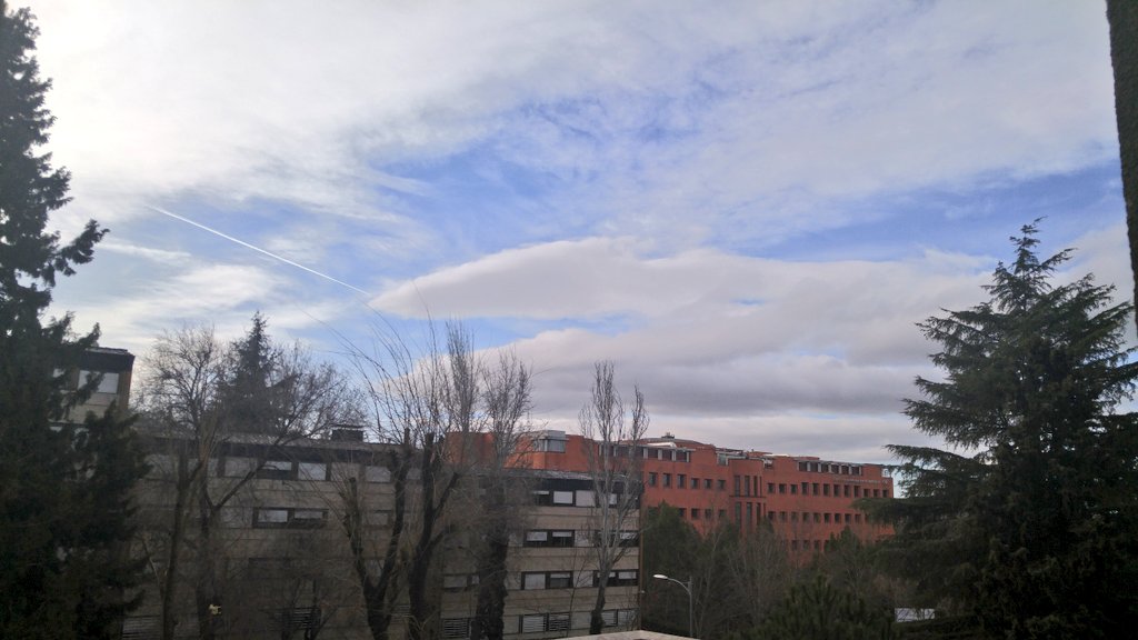 ElRodando's tweet image. Cuando te levantes por la mañana, piensa en el precioso privilegio de estar vivo, respirar, pensar, disfrutar y amar #Viaja #Conoce