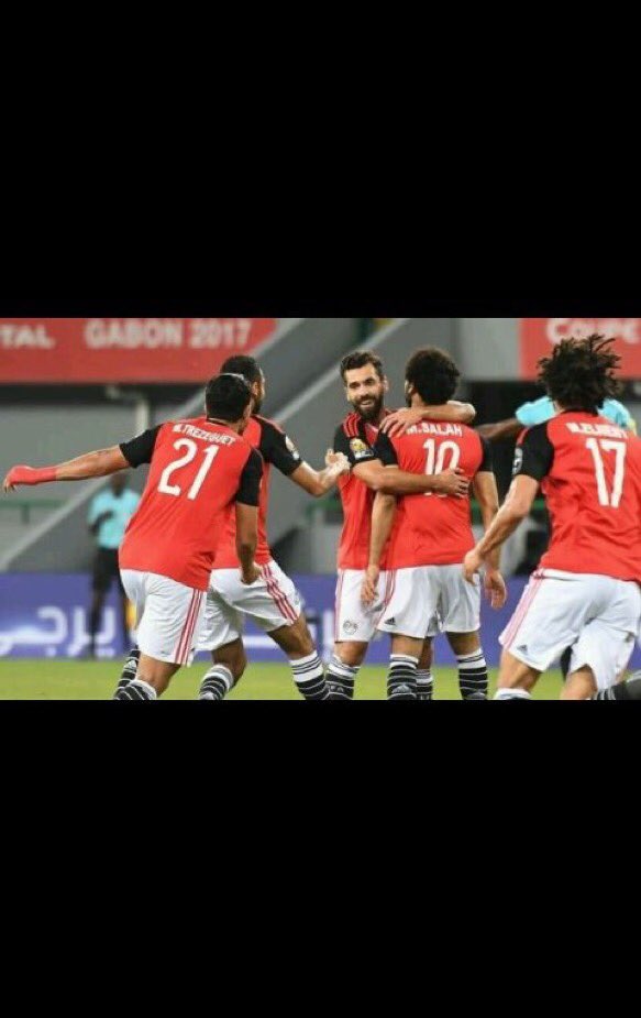 Saied_F20's tweet photo. علي الحلـوة وعلي المـٌـرة معــــاك #شكراً_منتخبنا_شرفت_مصر 🎩 https://t.co/I0K0C9iFez