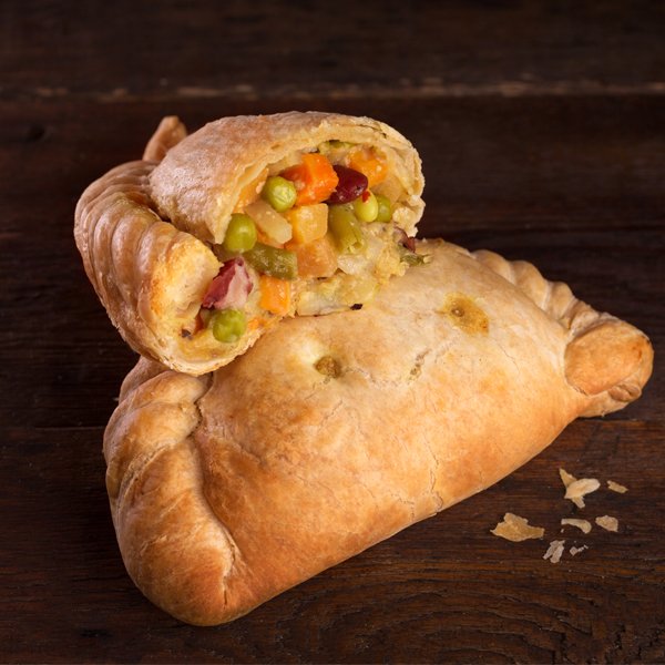 WarrensBakery's tweet image. Celebrating #MeatlessMonday with the launch of our new #Vegan Pasties. RT &amp;amp; follow to #win a box of Vegan Green Thai or Vegan Fiery Mexican.