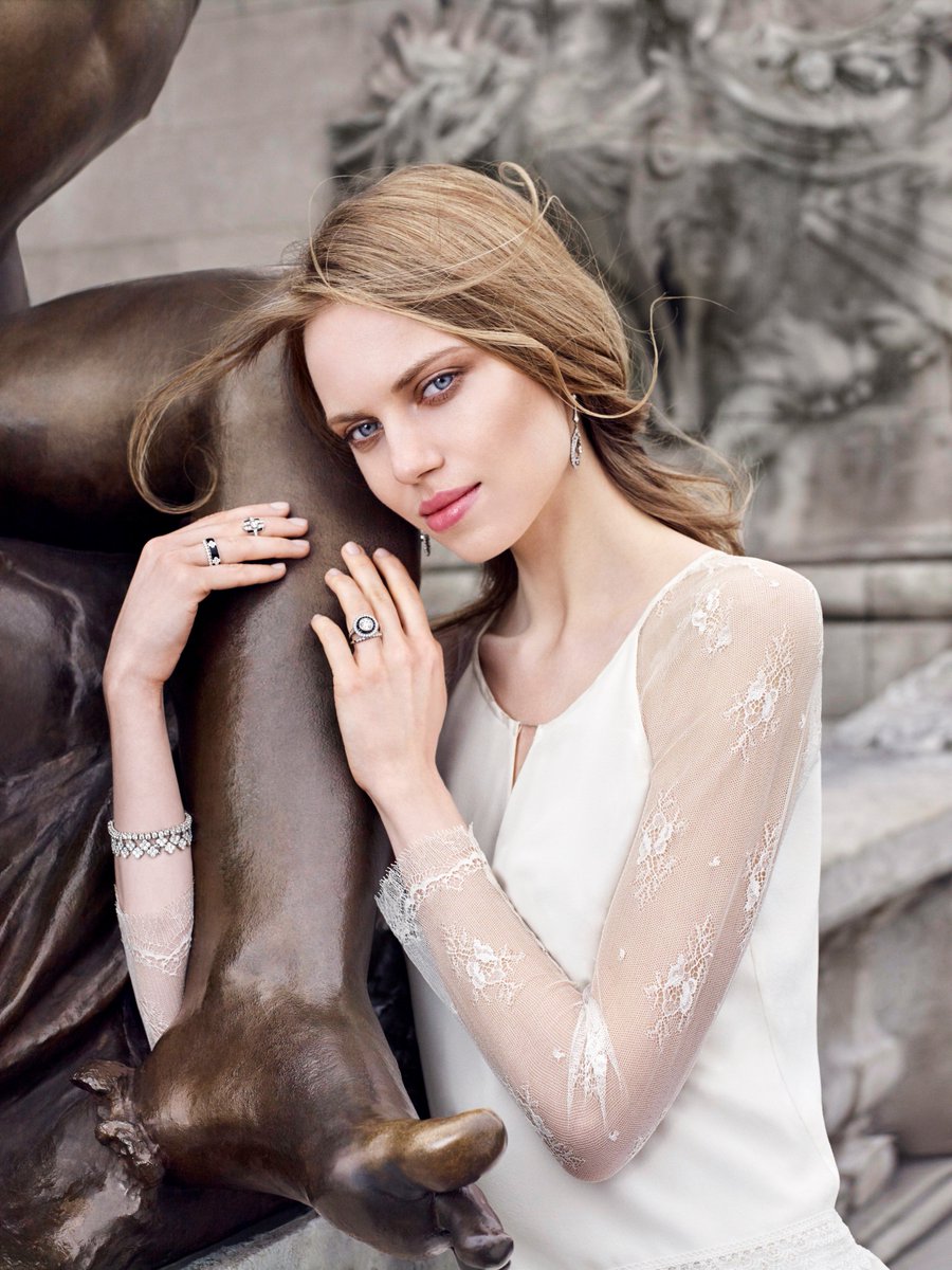 Profile_Models's tweet image. In love with Vick from this shoot. #photography #profilemodels #jewelry #fashion #style #beauty #editorial #magazine #vogue #mua