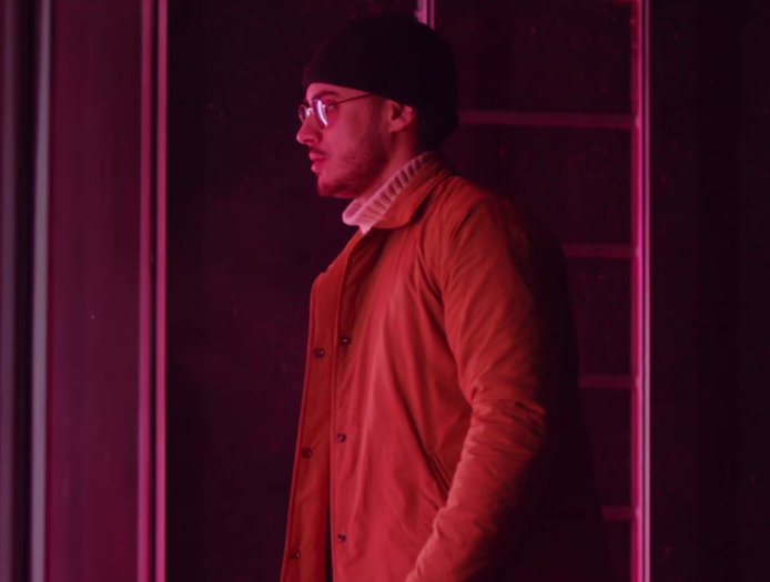OFIVETV's tweet photo. #MUSICVIDEO
"Rien qu'au premier rang y a un casting Brazzers"
@DeenBurbigo - "Me réveiller"
https://t.co/HsKvnMNgKV https://t.co/6J5tRHofWa