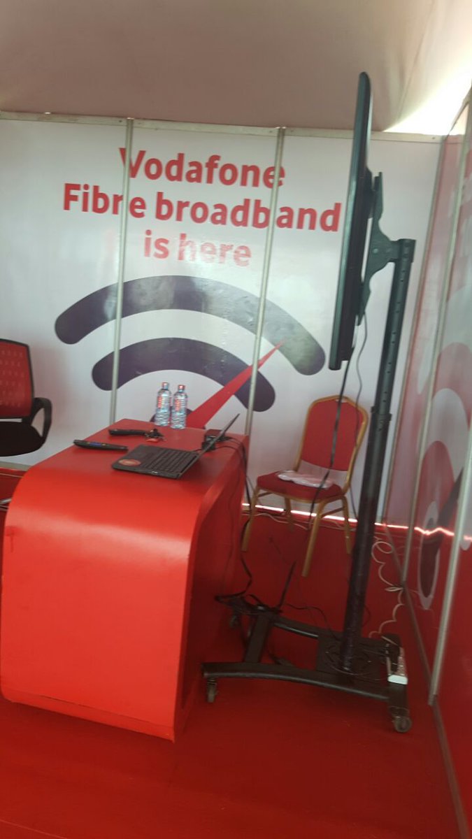 Angelamp001's tweet photo. Vodafone Fibre Internet Launched 
#speedhere
#vodafonesupernet
#vodafoneghana https://t.co/BIDnsi6YOp