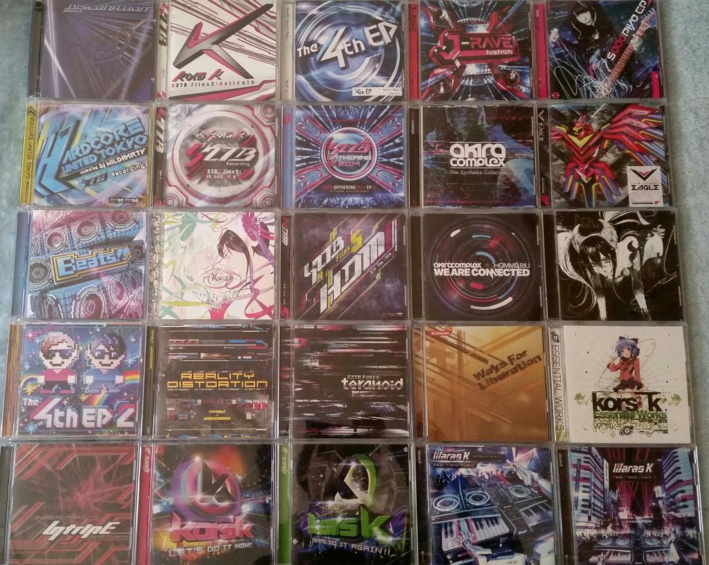 MARIMO_IIDX_DDR's tweet photo. 先日maras kのBeat Piano Music2を購入して、kors kさん関連のアルバムが全部で25枚になりました(σ≧▽≦)σ

#maras k
#BPM2 https://t.co/wSxnUK2GRh