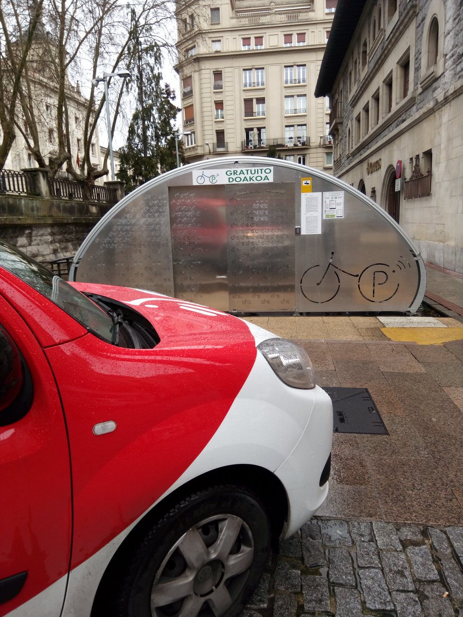 Radio Vitoria Gaur Magazine tweet media