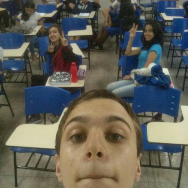 caioffu's tweet photo. Finalmente 2º ano!!! https://t.co/hbgCTn7WzP