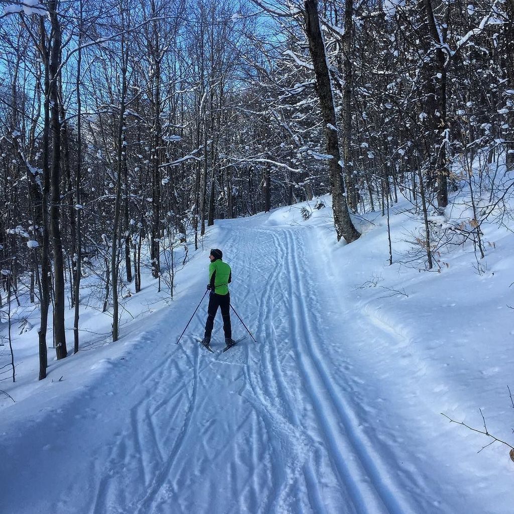 NoahTautfest's tweet photo. Dawn patrol with @gjancaitis this morning. Winter is back in full swing. https://t.co/55lwQSoycY https://t.co/toNFFEgt5C