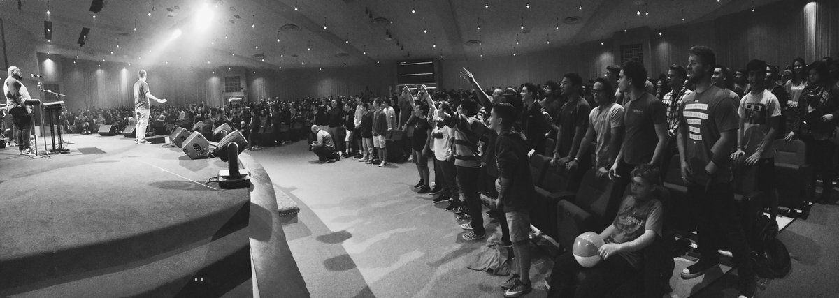 cfbc_student's tweet photo. Freedom Weekend Day 2 is here 🎉 Be praying as our students head out to their service projects this morning! #FW2017ONE https://t.co/rTOtwhz9AH