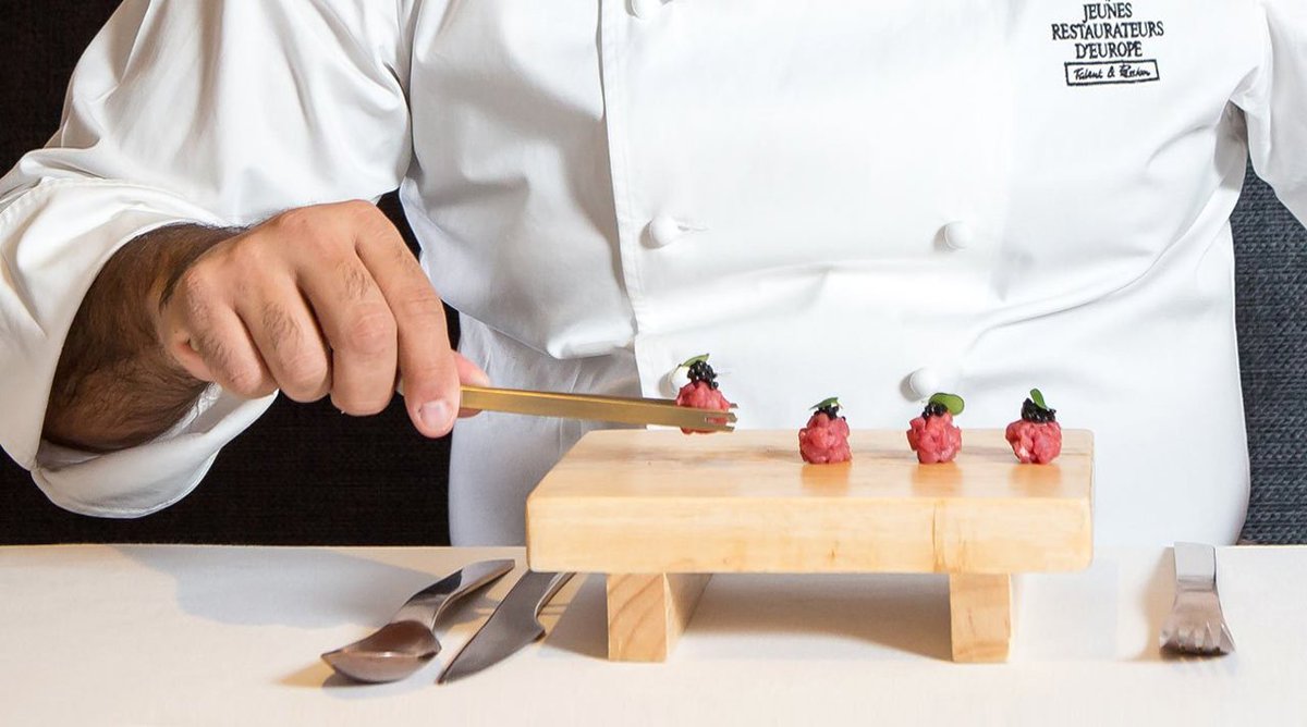 DesignbestCom's tweet photo. This is the fourth piece of cutlery - Quarta Posata by #Mepra in partnership with @jreitalia @MepraUSA #design #cutlery #GoodDesignAward https://t.co/UJbohBJWt5