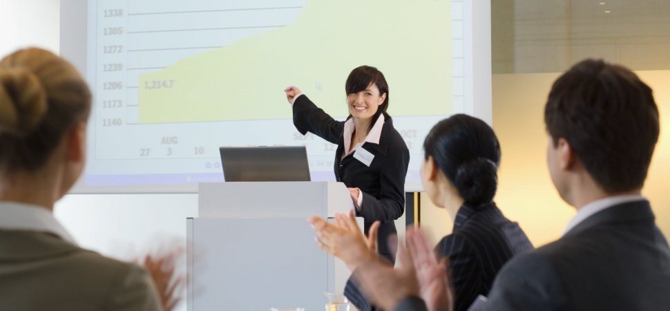 pendiogroup's tweet photo. Why Over Using PowerPoint Is Hurting Your Ability to Influence People https://t.co/ugiQ1YKhpQ https://t.co/OHIOxT7Uss