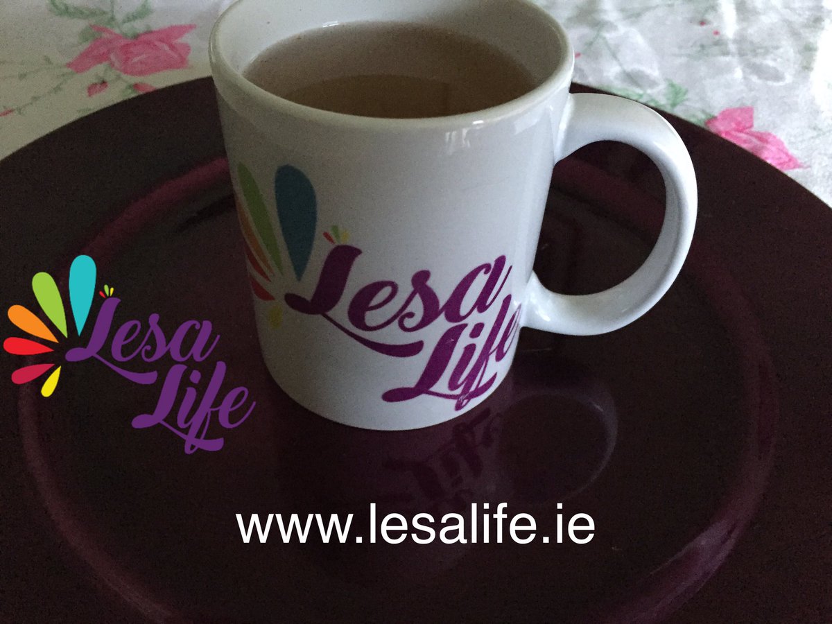 Lesa_Life's tweet photo. my morning cup of ACV with cayenne pepper to give me a super Saturday boost!  #ACV #supersaturday #reading #lesalife https://t.co/QiI3SOjoH8