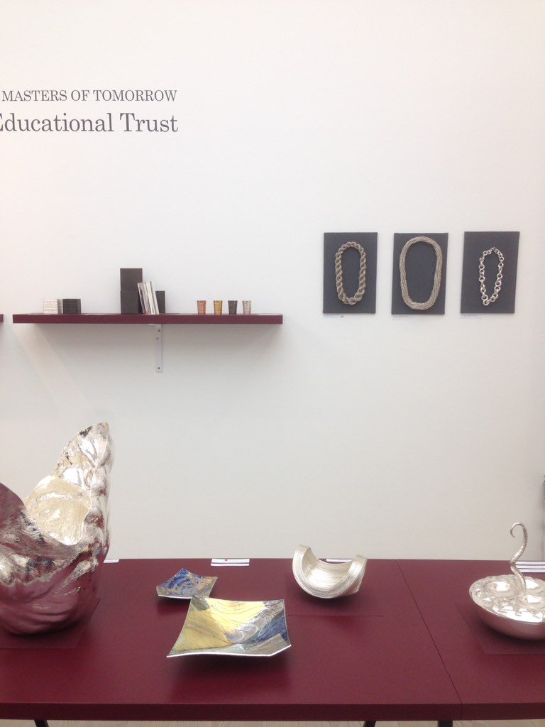 gregory2970's tweet photo. @Bishopsland_UK is at #Collect2017 come &amp; see the amazing work of 18 talented makers! @collect2017 @saatchi_gallery https://t.co/blQfCd6vYM