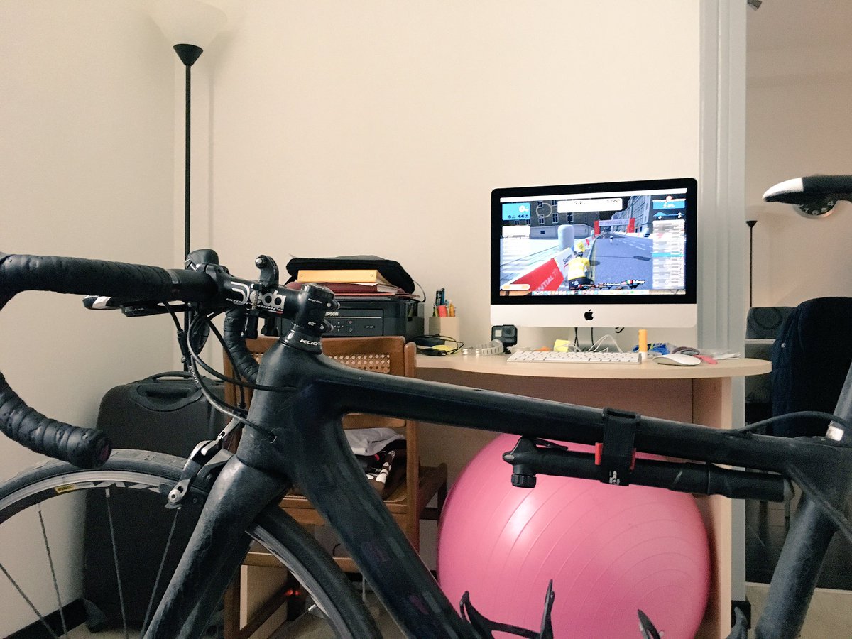 Ready for another day in #London with <a href="/Davide_villella/">Davide Villella</a> and <a href="/GoZwift/">Zwift</a> #cycling #cyclinglife #indoorcycling