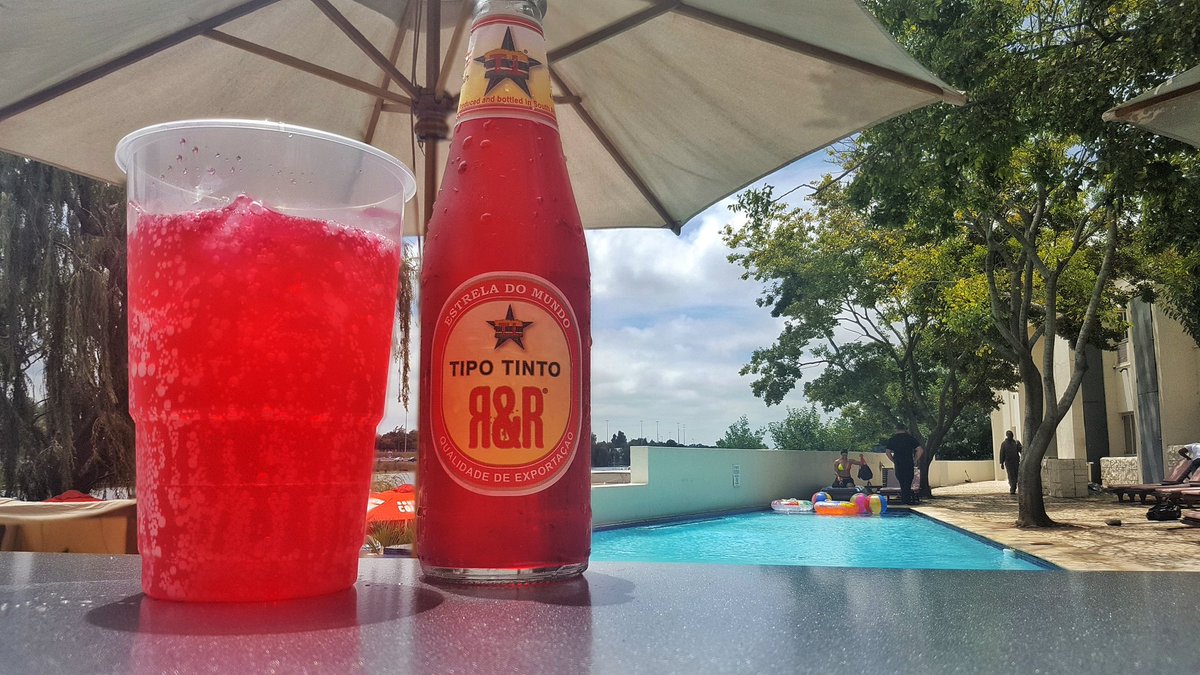Wear a bikini, bring a LILO, or just bring the vibe, and you can get a FREE <a href="/Tipo_Tinto/">TIPO TINTO</a>!
Tickets at the gate go for R150.