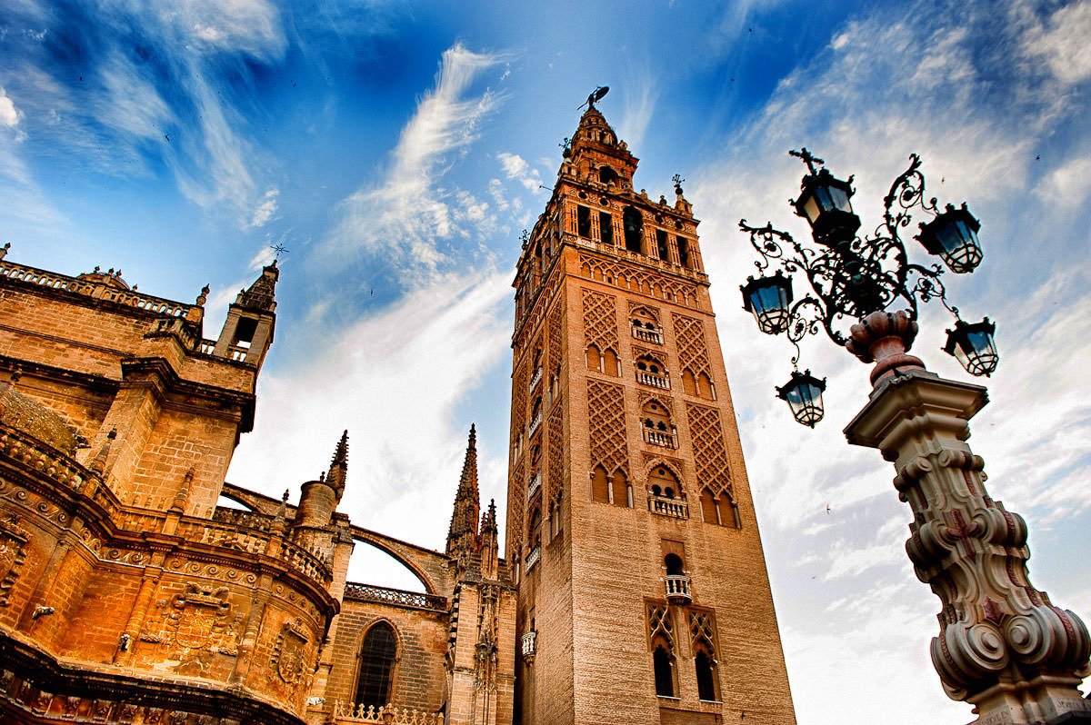 SuGenteYSevilla's tweet photo. Quién pudiera ver esto cada día al abrir los ojos por la mañana. https://t.co/W3tfJBEDHh