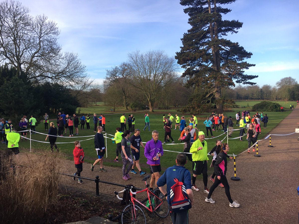 dawnie_oh's tweet photo. Yay I did it, proud of myself. Thanks to the lovely stewards/volunteers who cheered me on 😆 #parkrun #parkrunvirgin https://t.co/KWL1nzjKEe