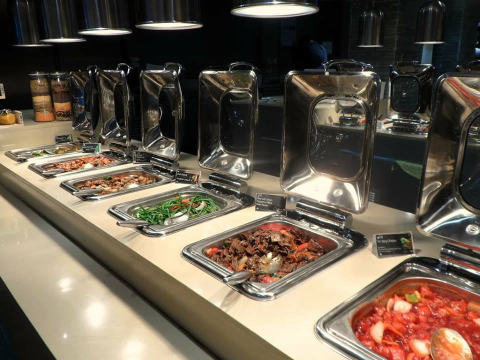 COSMOSoton's tweet image. Going to the @SouthamptonFC match? Pop in to #COSMOsoton in @Westquay South for a pre-match pint and lunch #SaintsFC goo.gl/Ly1kzU