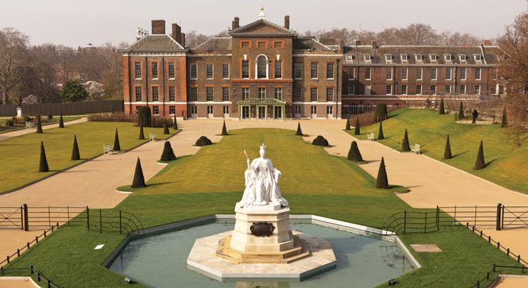 amarinworldnews's tweet image. เจ้าชายวิลเลียม-เจ้าชายแฮร์รีทรงโปรดให้สร้างรูปปั้นของเจ้าหญิงไดอานา พระมารดา ไว้ที่สวนพระราชวังเคนซิงตัน คาดเสร็จปลายปีนี้ #dailymail