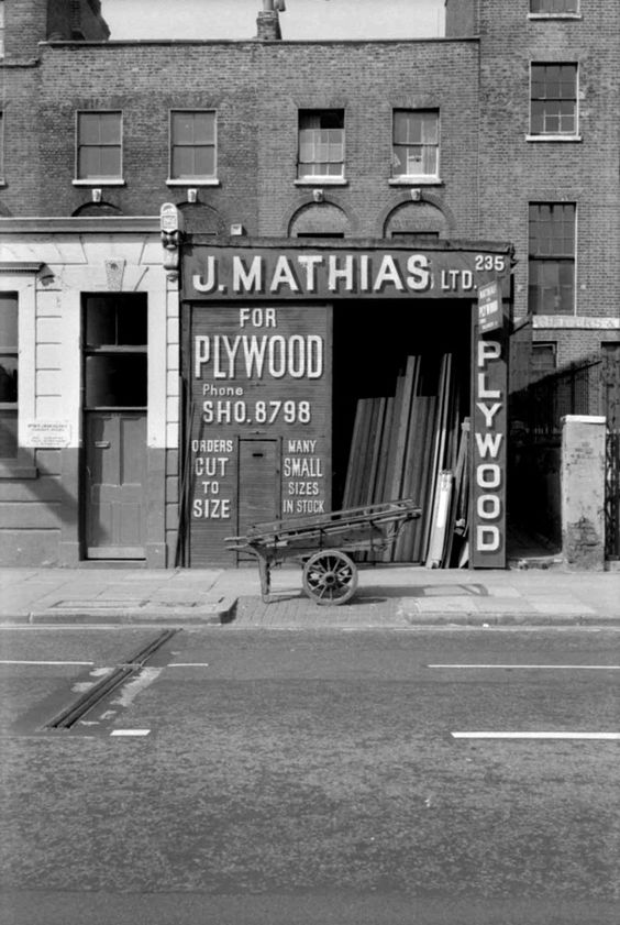 soxgnasher's tweet photo. Timber merchant #Hackneyrd near corner of queensbridge rd https://t.co/4ovdzFGCaZ