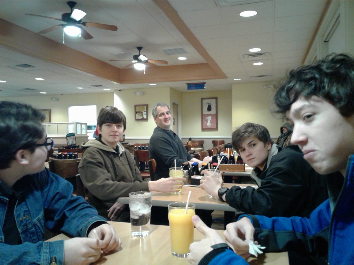 cshighrobotics's tweet photo. Refueling before today's qualifier. #FTC #velocityvortex #NorfolkCompetition https://t.co/BgfymXHCFL