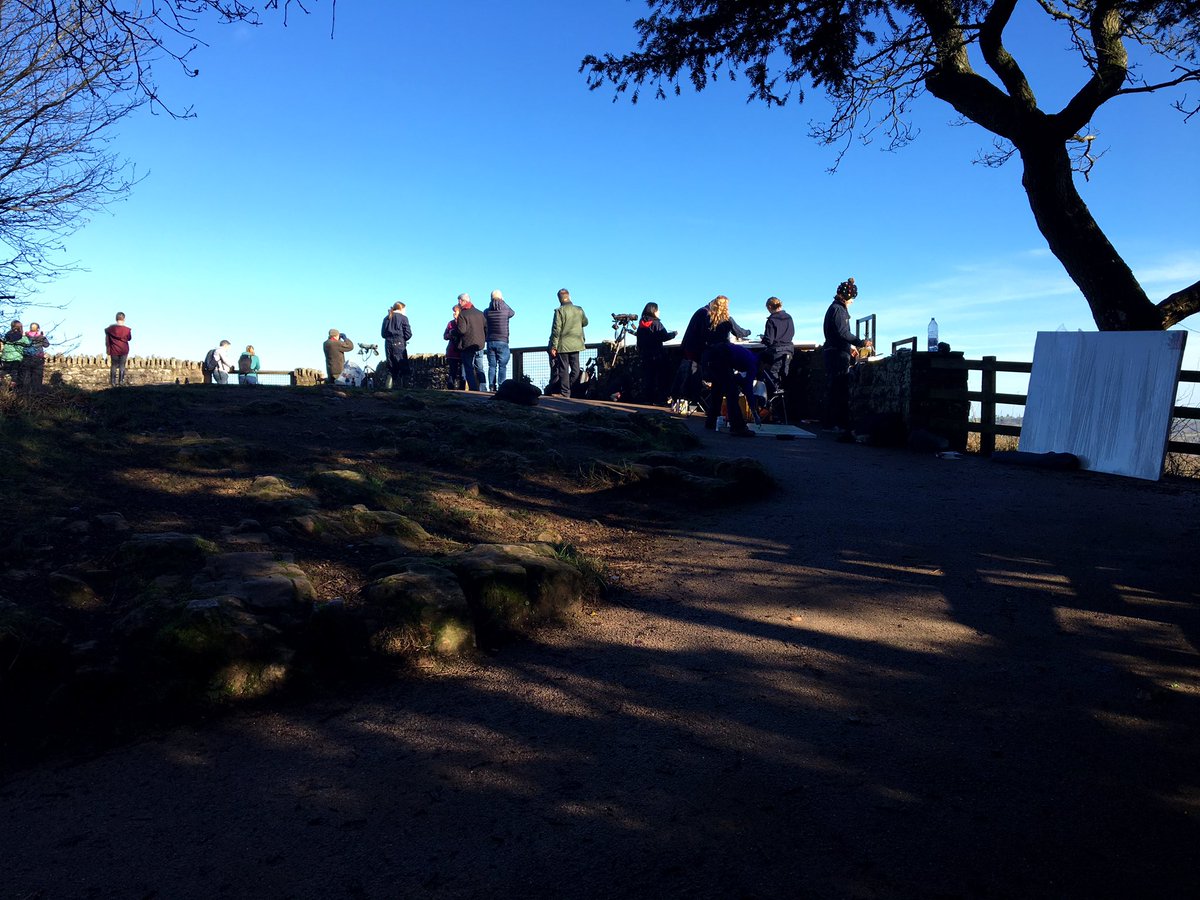 TheRoyalLodge's tweet photo. Lots of activity up at #symondsyat #viewpoint this morning #RSPB #birdwatching #GlosBirds #painting #letsgetcreative #stretchyourlegs #sun https://t.co/k9lksy6Vfx