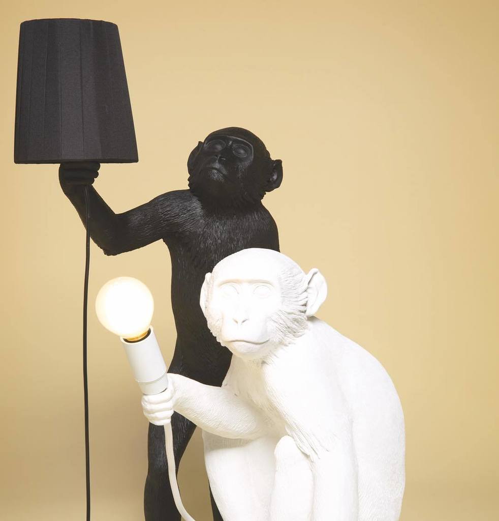 SELETTIworld's tweet photo. Monkeys 🐒🐵 do you prefer the white one or the black one? #Seletti #marcantonioraimondimale… https://t.co/o9UA4B9OPz https://t.co/OYwuaK8KEf
