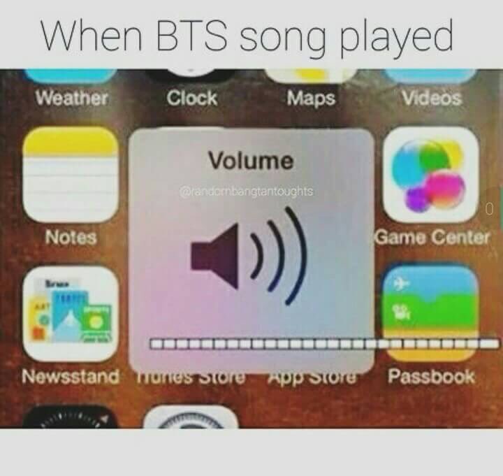YGP_twt's tweet photo. 防弾少年団の音楽を聴く時のARMY達。

#笑ってはいけないBTS24時 
#ARMY https://t.co/ia8YF7NZRZ