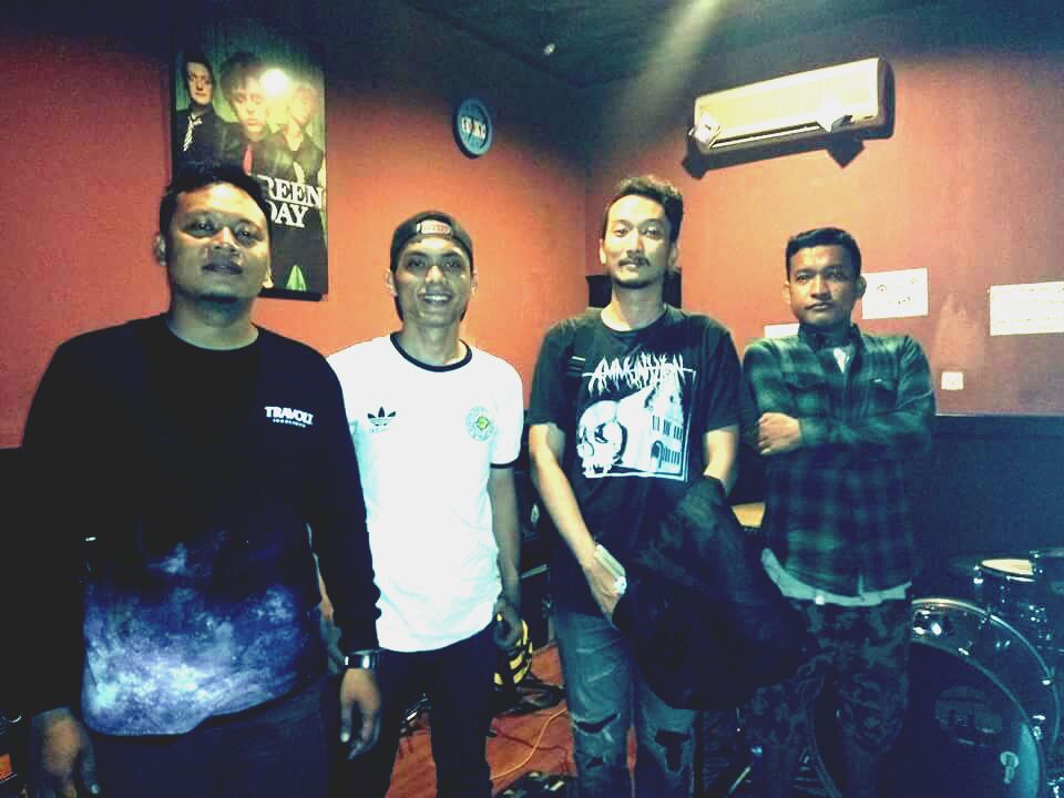 Stelah 10 tahun tidak bermain bareng with tova n igoy