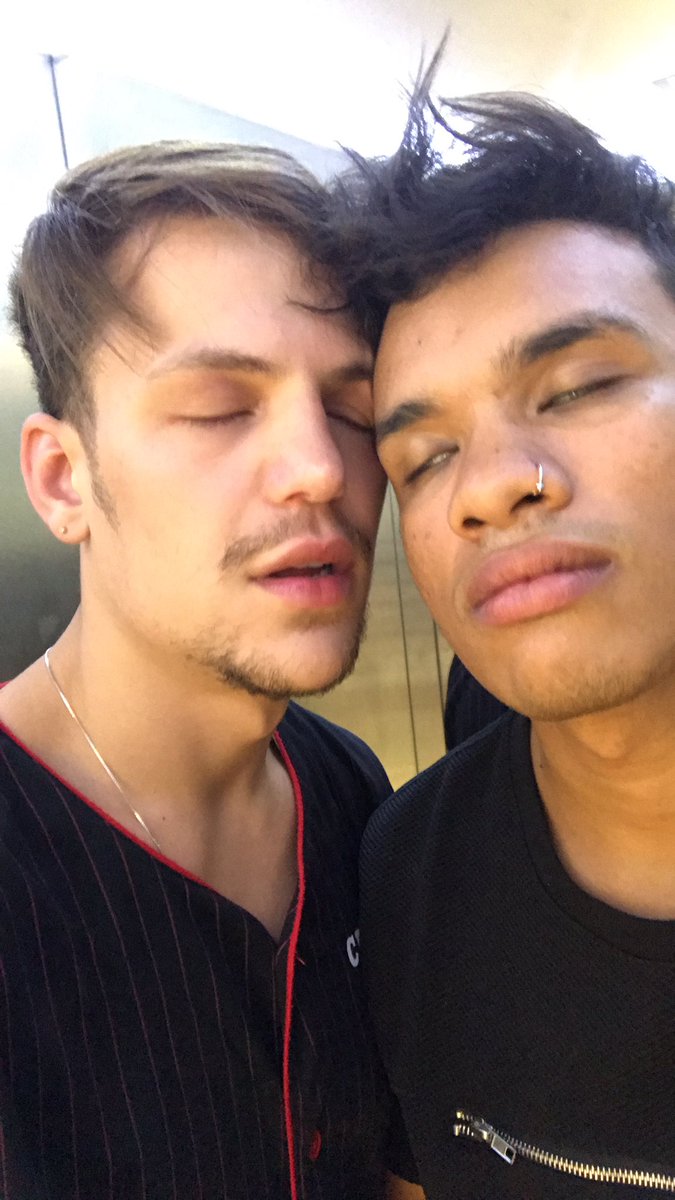 sauloponcio's tweet image. Bom dia mundo