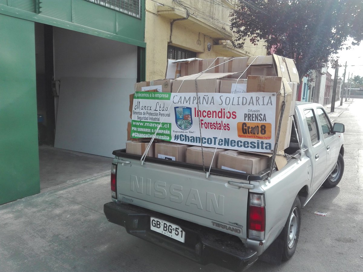 G_PrensaDigital's tweet photo. Terminando de cargar los Kit de seguridad  q la empresa Manex nos donó para Campaña Incendios Forestales @munichanco 
#ChancoTeNecesita https://t.co/f5qnGkTj3D