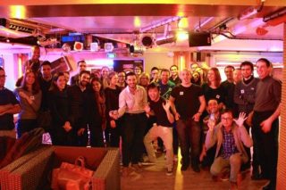 City_Packer's tweet photo. Shy non-French in Paris? Go mingle and practice your French with fun quizzes @TripMeeterS #learnfrench #parisianlife https://t.co/yhIUgBevmR https://t.co/xzvpFGZp0j