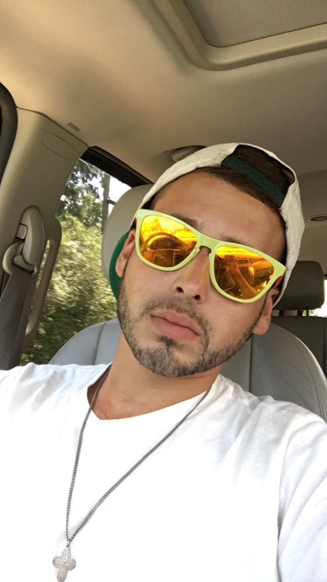 420jarrod's tweet photo. Is it summer yet https://t.co/VygeflaG5B