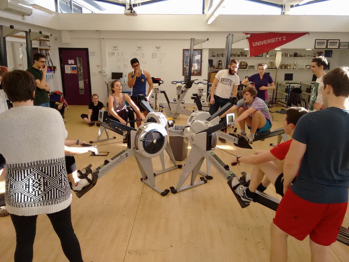 Grey_GCBC's tweet photo. Battle of the dev squads #gainz #WhatTechnique https://t.co/T1sqOre7b4