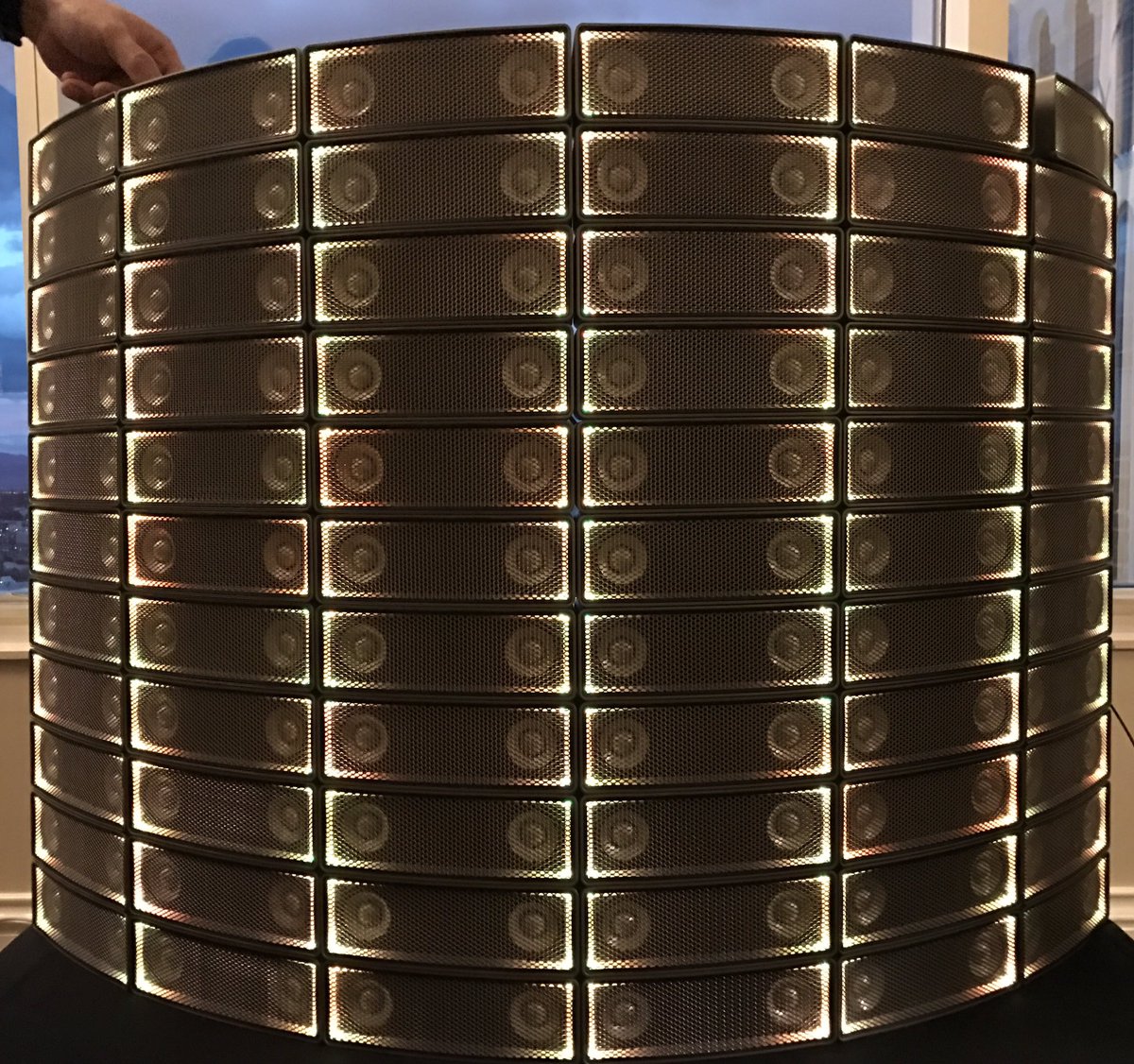aiFidelity's tweet photo. Så här vill vi lyssna på #mello17 i #Scandinavium #gothenburg 🕺💃🕺
#stackables #ilovemusic #party #stackablesound https://t.co/oGujZyXx3h