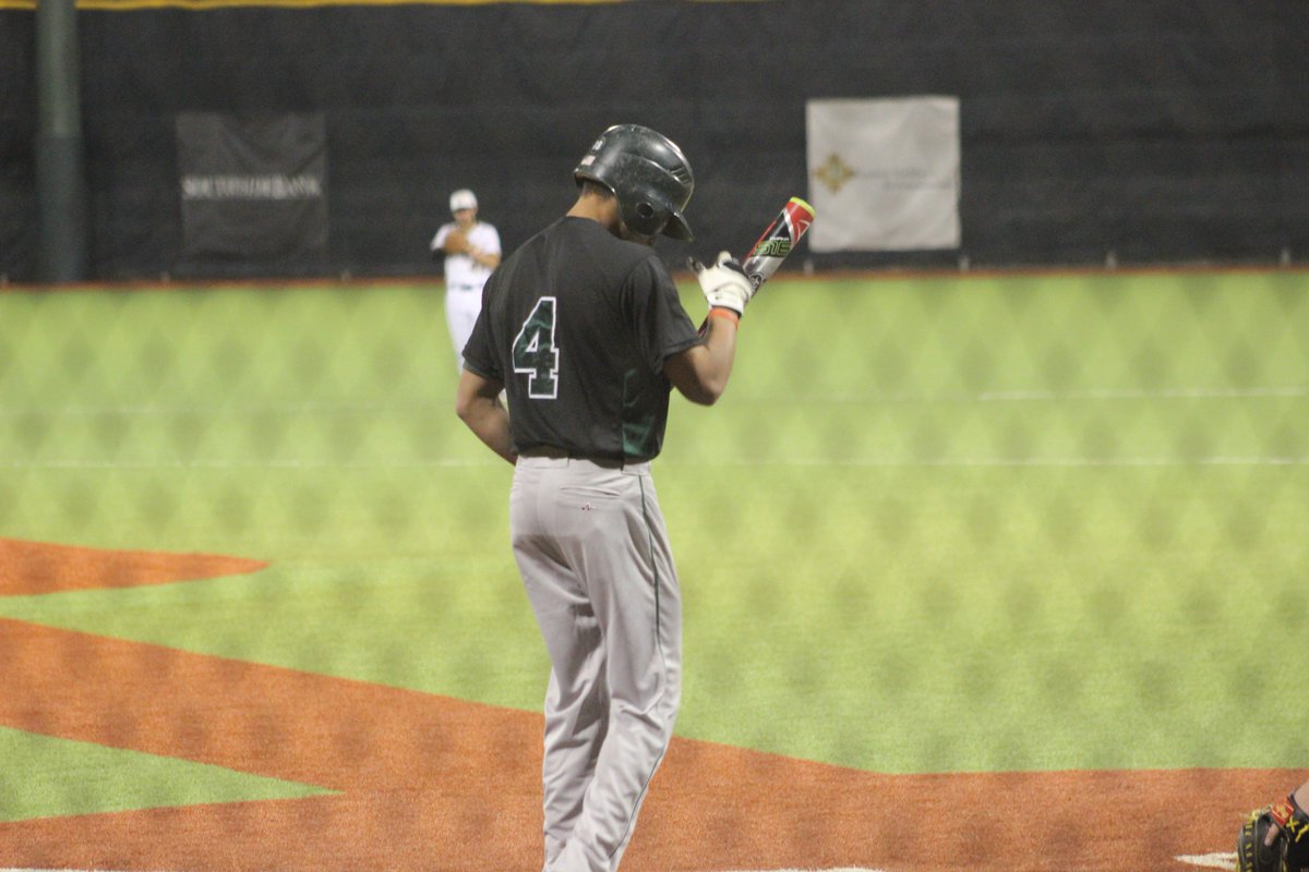 SelinaHuerta's tweet photo. @bobosanchez4 Have fun today and kick some butt! #TWCbaseball https://t.co/jgAf3cMMUz