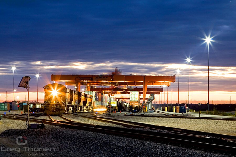 GregThonenPhoto's tweet image. Big things are happening at Logistics Park KC. @BNSFRailway