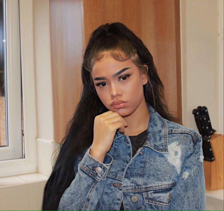 rpgzew's tweet image. - Inconnue
- sirine 
- 18 ans
- Survivante, Europe 
- Hétéro
- @Sirine69i