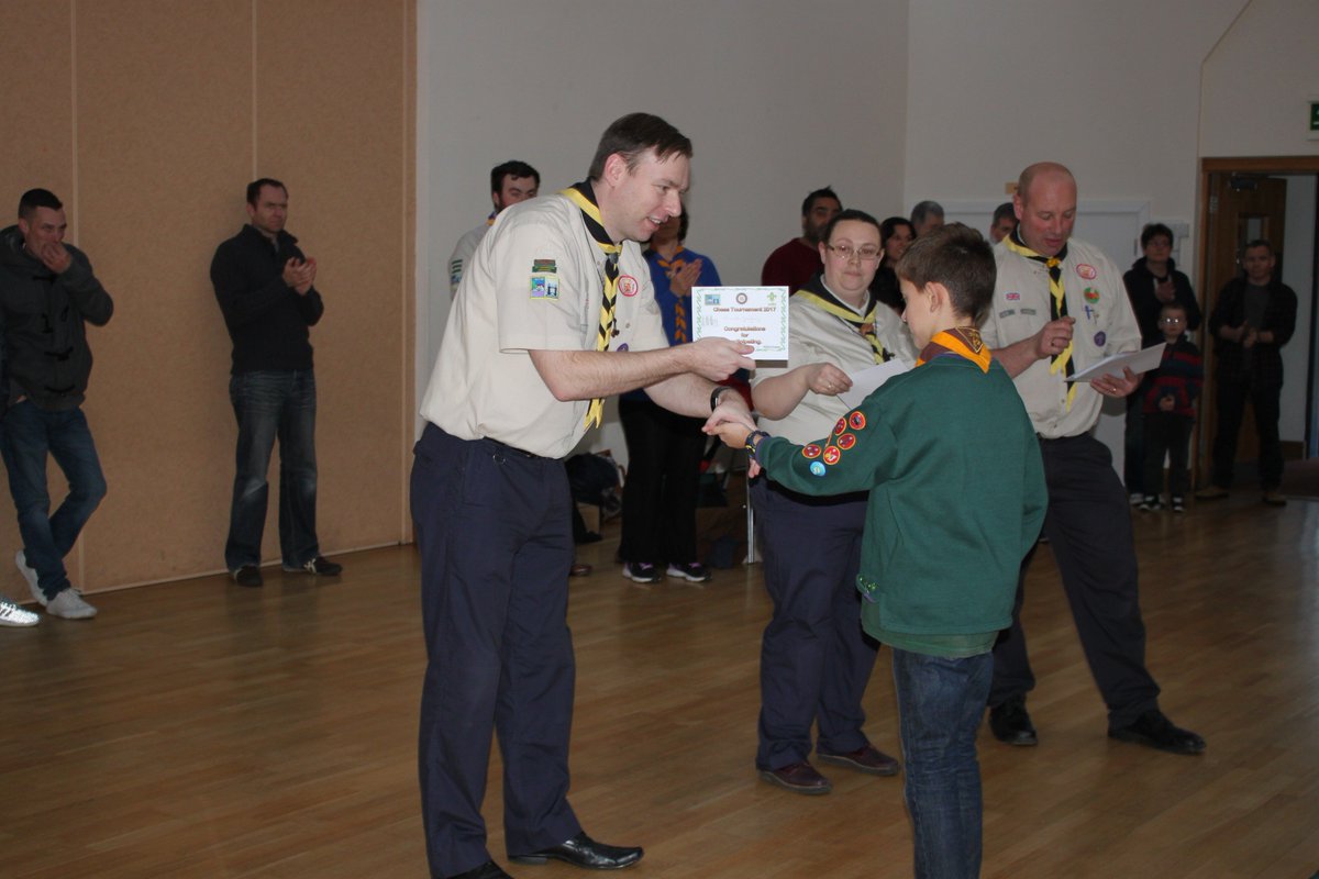 SuttonSnaggles tweet media