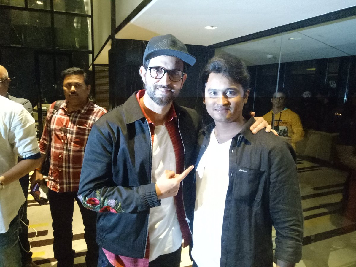 AarshadKhan1's tweet photo. Thank you so much @iHrithik Sir.. Finally U noticed me. My life's best nd memorable https://t.co/dTxLxv1K0Q u Sir😘😘😊😊 https://t.co/fbiz77SUVR