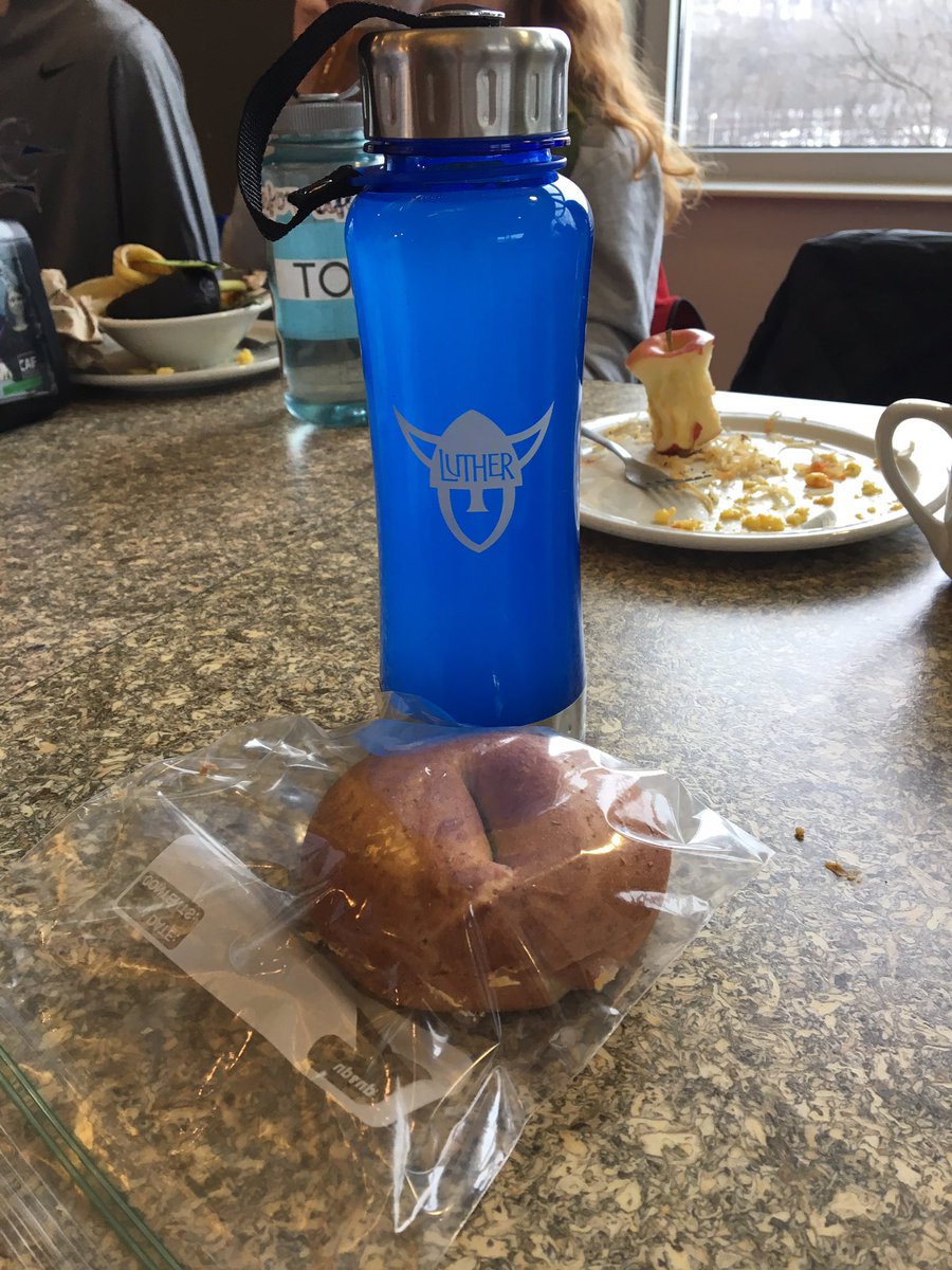 KohbasKafTips's tweet photo. Take Powerade and food from the kaf when you have an athletic event that day #kaftip https://t.co/TUsSexgLHQ