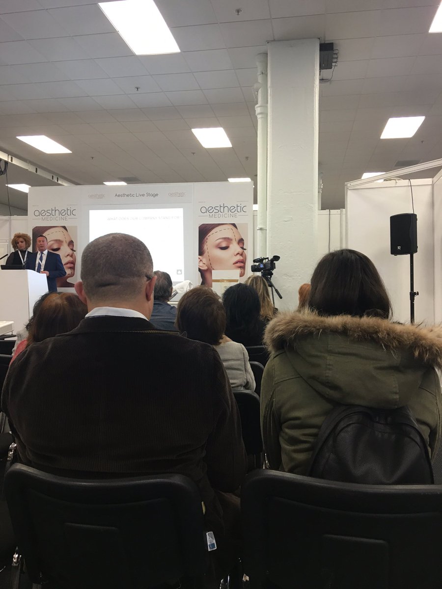 3Dlipo's tweet image. Come &amp;amp; join our MD Roy Cowley on the Aesthetic Live Stage Now talking all things #nonsurgical using #multitechnology #AMLive