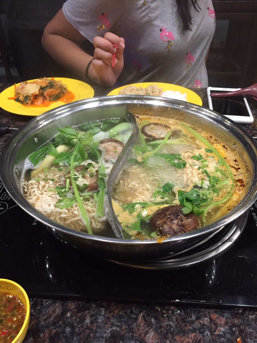 TBSYear11's tweet photo. TBS senior games squad at shabu shabu # found dory 🐟 https://t.co/zolzpEzmFW