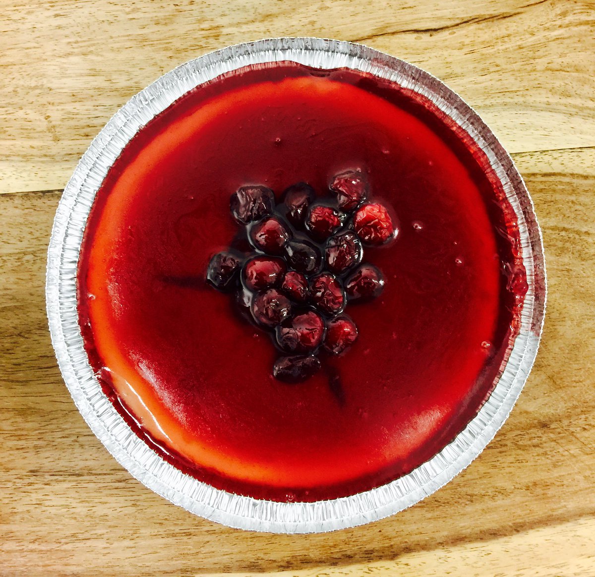 nutrafruit's tweet photo. Tarte au fromage et gelée de canneberges Nutra-Fruit https://t.co/oLKI6sGlIc
