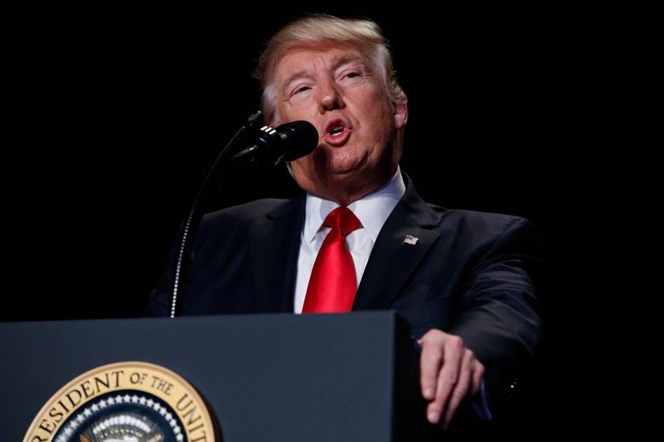 McClatchyDC's tweet image. Four in 10 Americans want Trump impeached, five in 10 wish Obama was still president, poll says mcclatchydc.com/news/politics-…