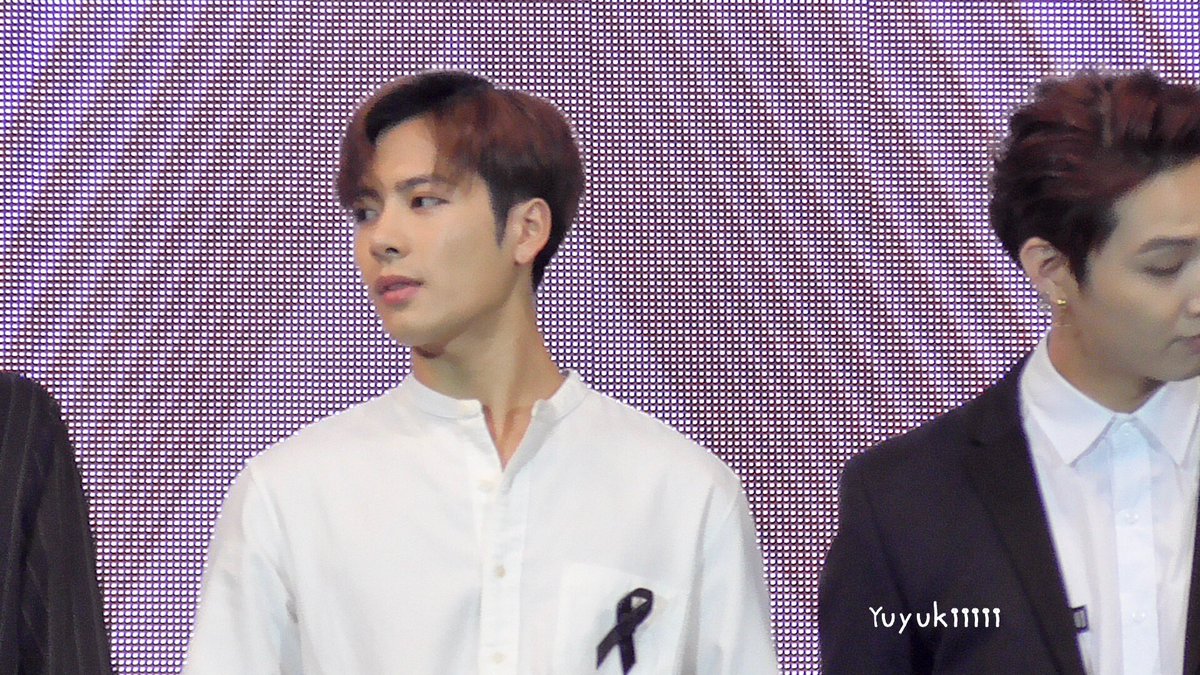 yuyukiiiii's tweet photo. แจ็คสัน���วัง หล่อแบบพระเอกฮ่องกง ❤️❤️❤️ 170204 #itsskinthailand  #GOT7 #JacksonWang #잭슨 https://t.co/kzRZ1VGH3v