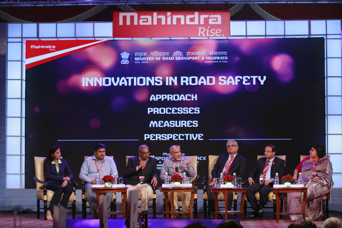trucks_dekho's tweet photo. Panel Discussion on Road Safety at MTEA 2016.
#META2016 https://t.co/Q74g1u6XDv
