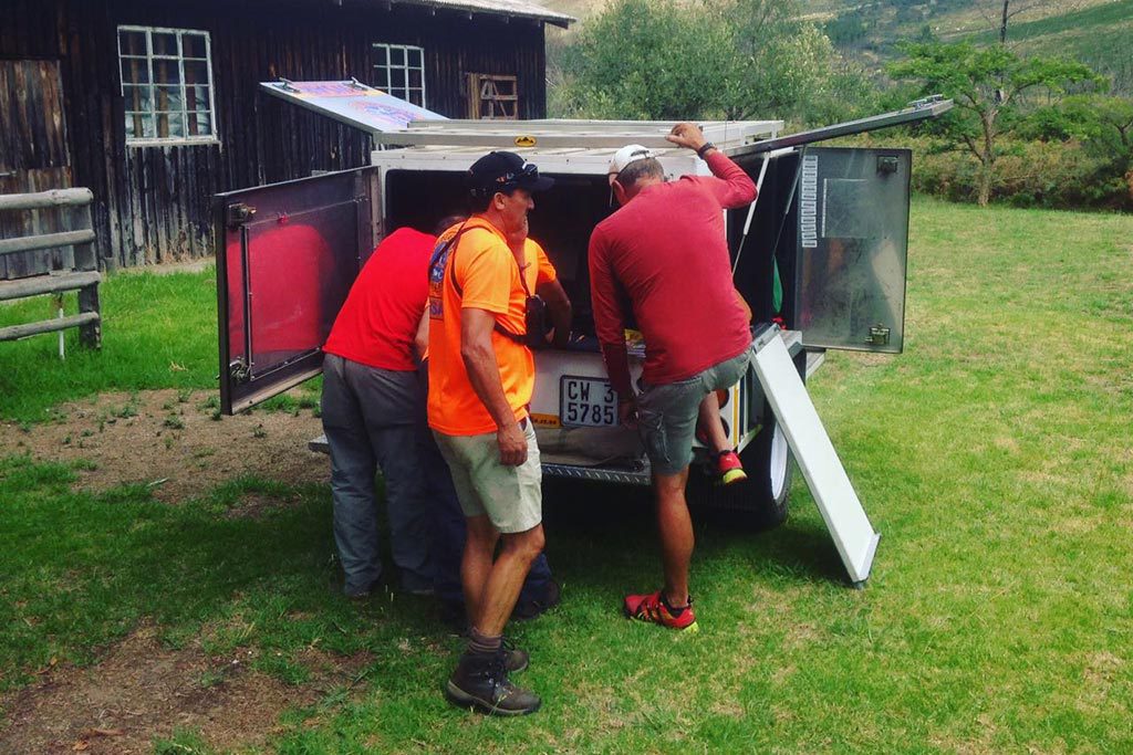 Jonkershoek – Pieke – Two lost Hikers extracted by Skymed - wsar.org.za/2017/02/jonker…