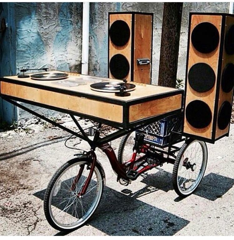 dubpistols's tweet image. Mobile disco