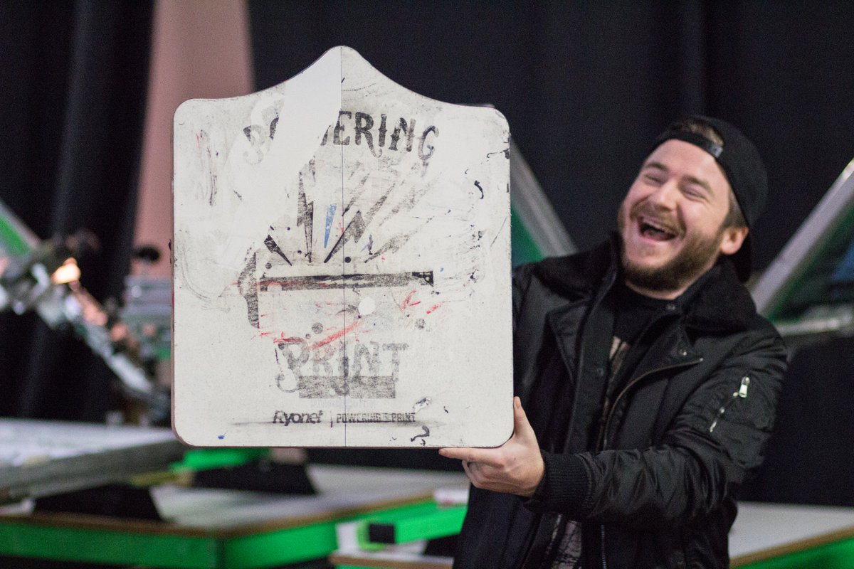 Ryonet's tweet image. ATTENTION WEEKEND WARRIORS: Ready to up your print size? This 18x20" platen is on sale this weekend only! bit.ly/2l8aNId