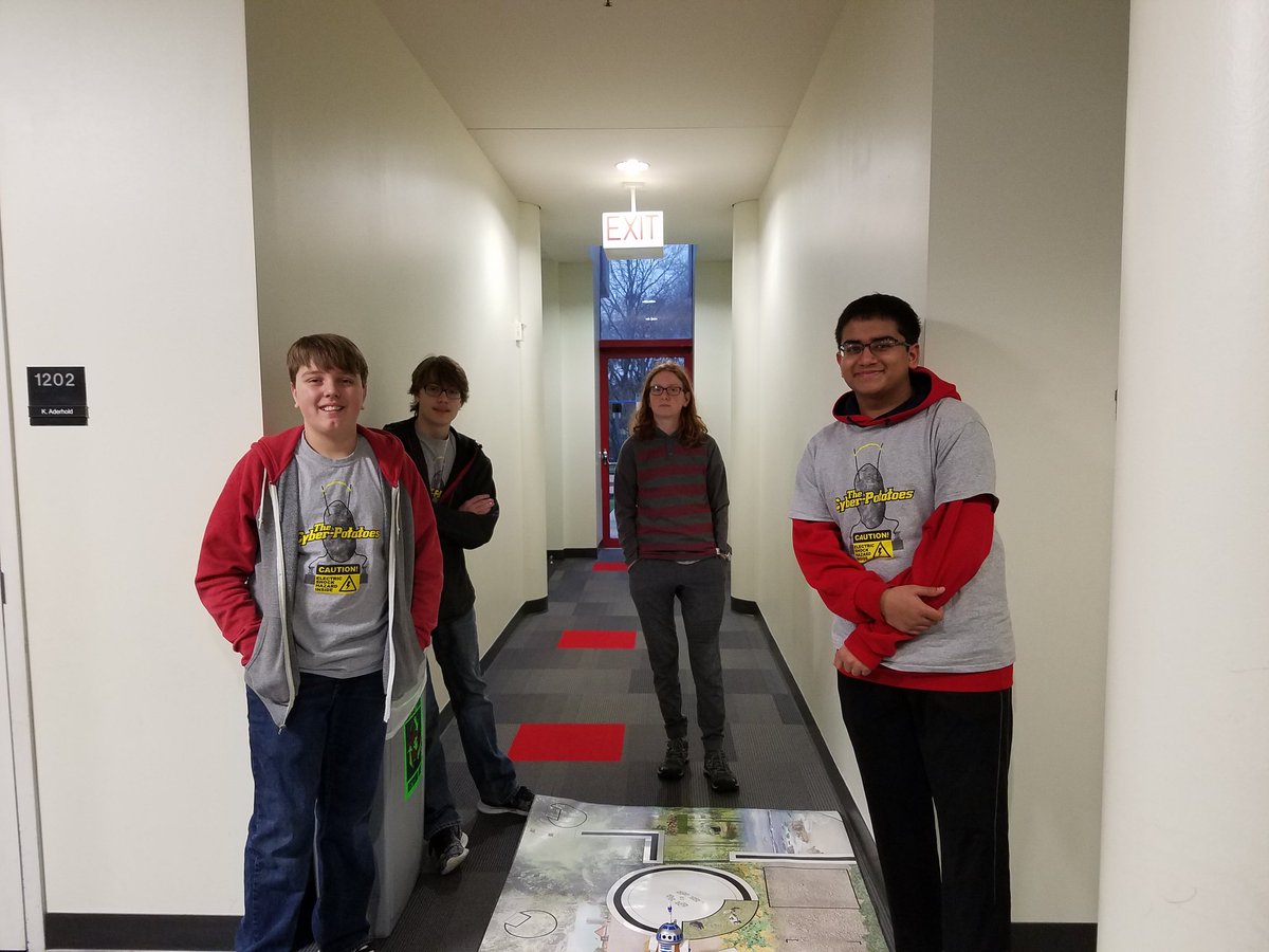 AdkinsScience7's tweet photo. GMS Cyber Potatoes representing GMS at the North Texas Region Championship go ponies #gmsrobotics #gmsponies #gmsstem https://t.co/N8GwTC2ui2