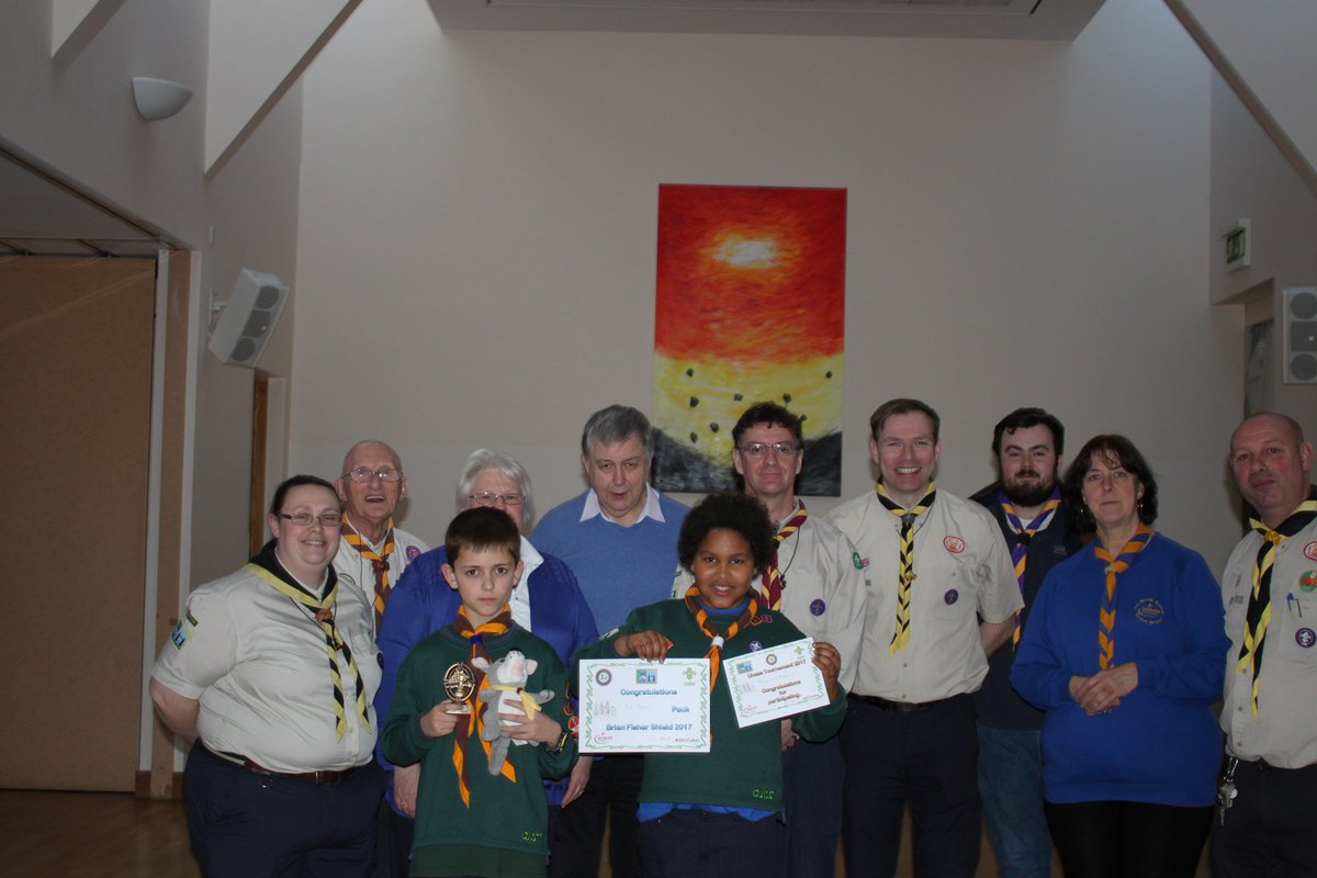 SuttonSnaggles tweet media